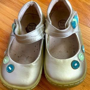 Livie and Luca shoes 7t